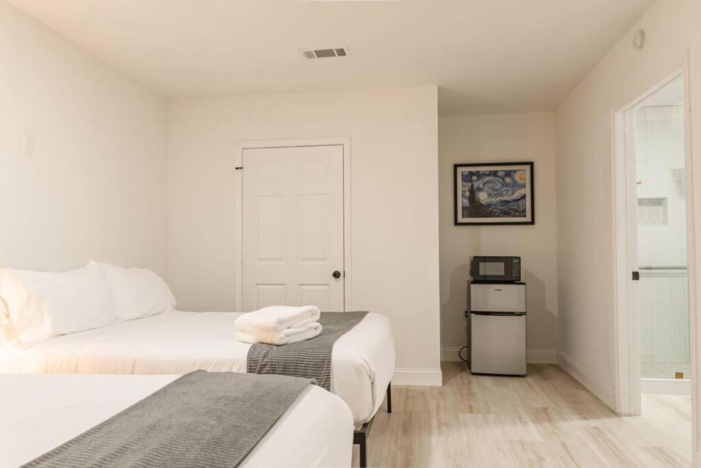 Roomy Home 5 Mins From Attractions ガルベストン エクステリア 写真